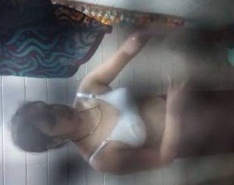 Indian aunty bath Spy Hidden MMS Real Video