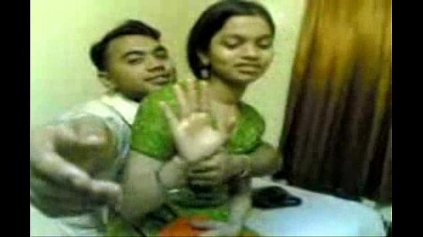 Indian Couple having Sex On New Year Hot video