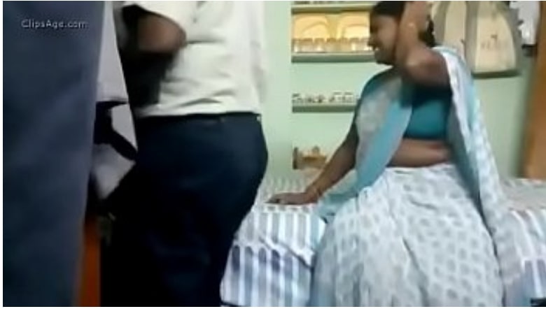 पड़ोस की बीवी को किलिनिक में बुलाकर चोदा