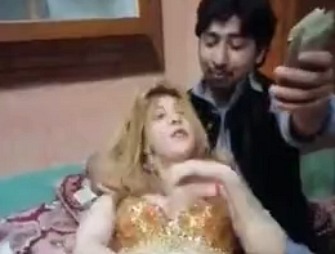 Sexy Desi Mujra From Pakistan