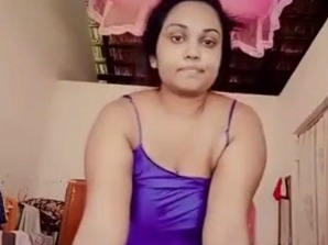 Indian Quarantine Selfie Nude Challenge