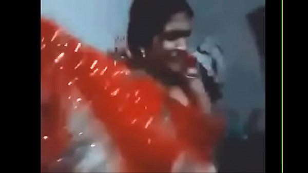 Desi chudai of beautiful indian village wife in saree enjoying